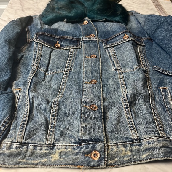 Band of Gypsies Jean Jacket with Faux Fur - Picture 3 of 4